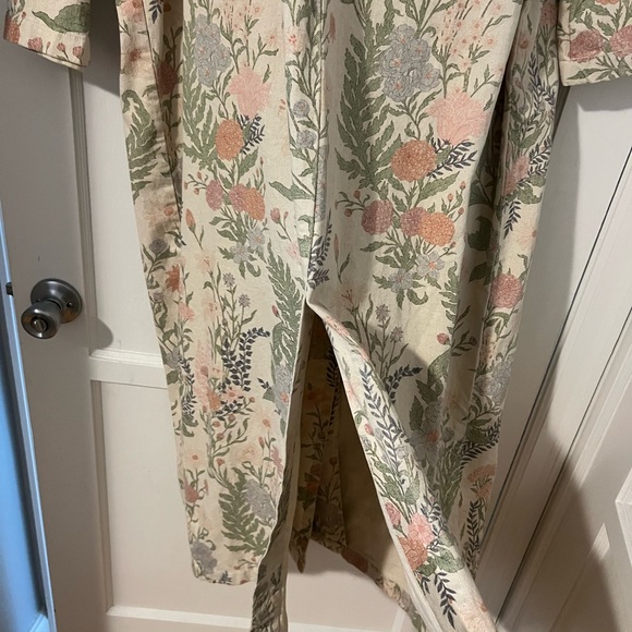 Floral Long Jacket - Picture 8 of 11